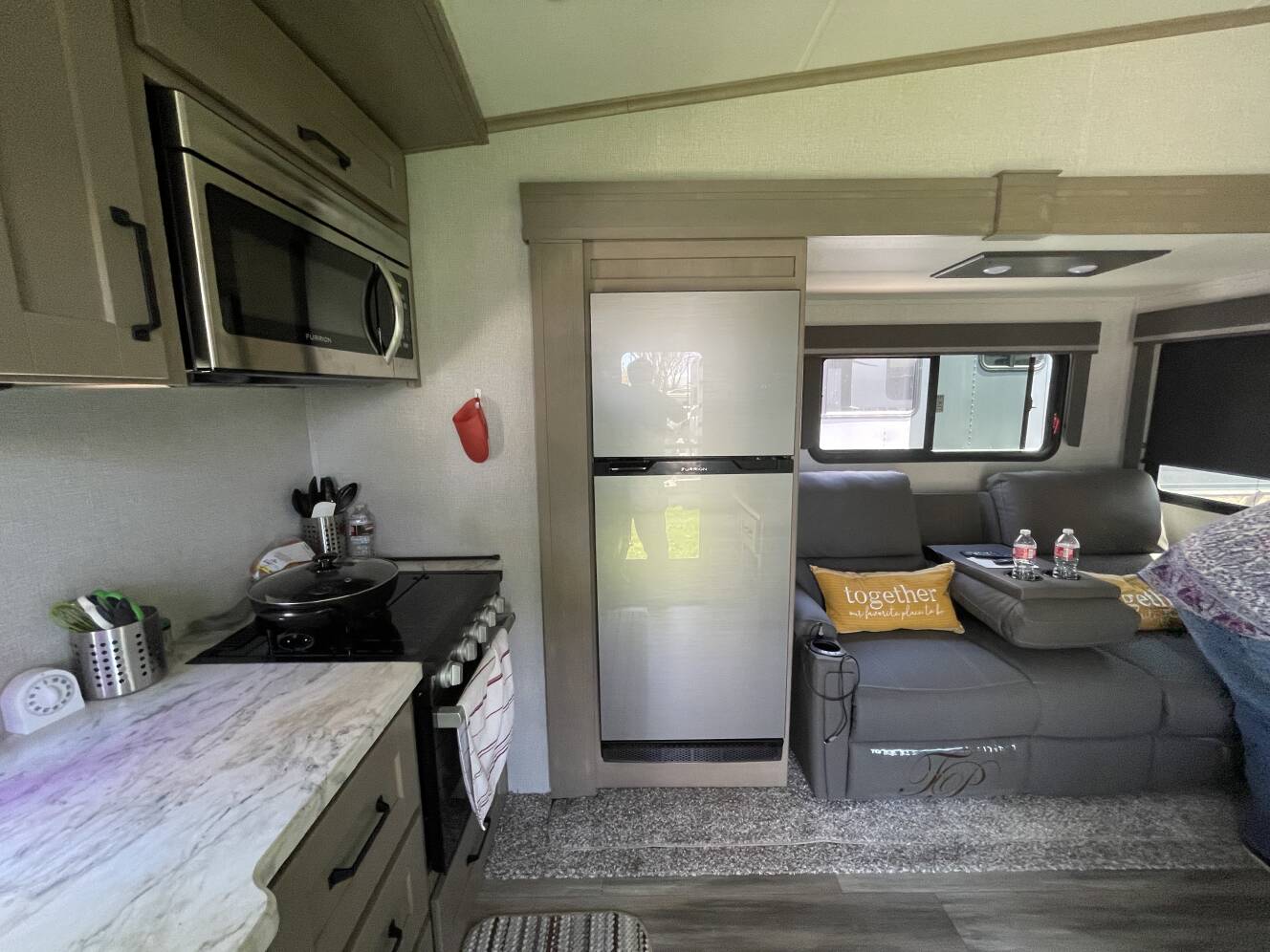 A photo of this 2023 Grand Design REFLECTION 150 SERIES 226RK