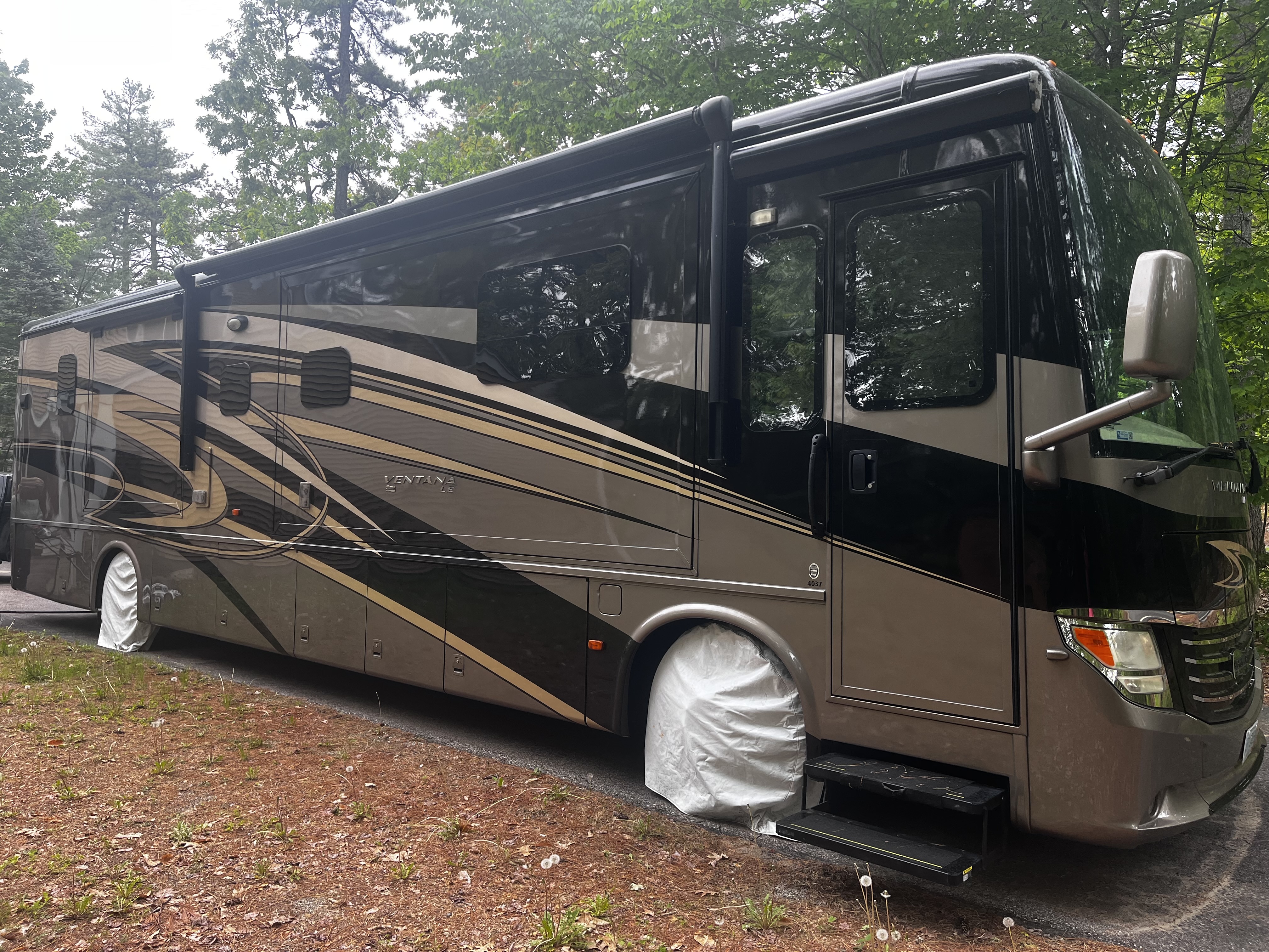 2016 Newmar VENTANA LE 4037 in silver lake NH