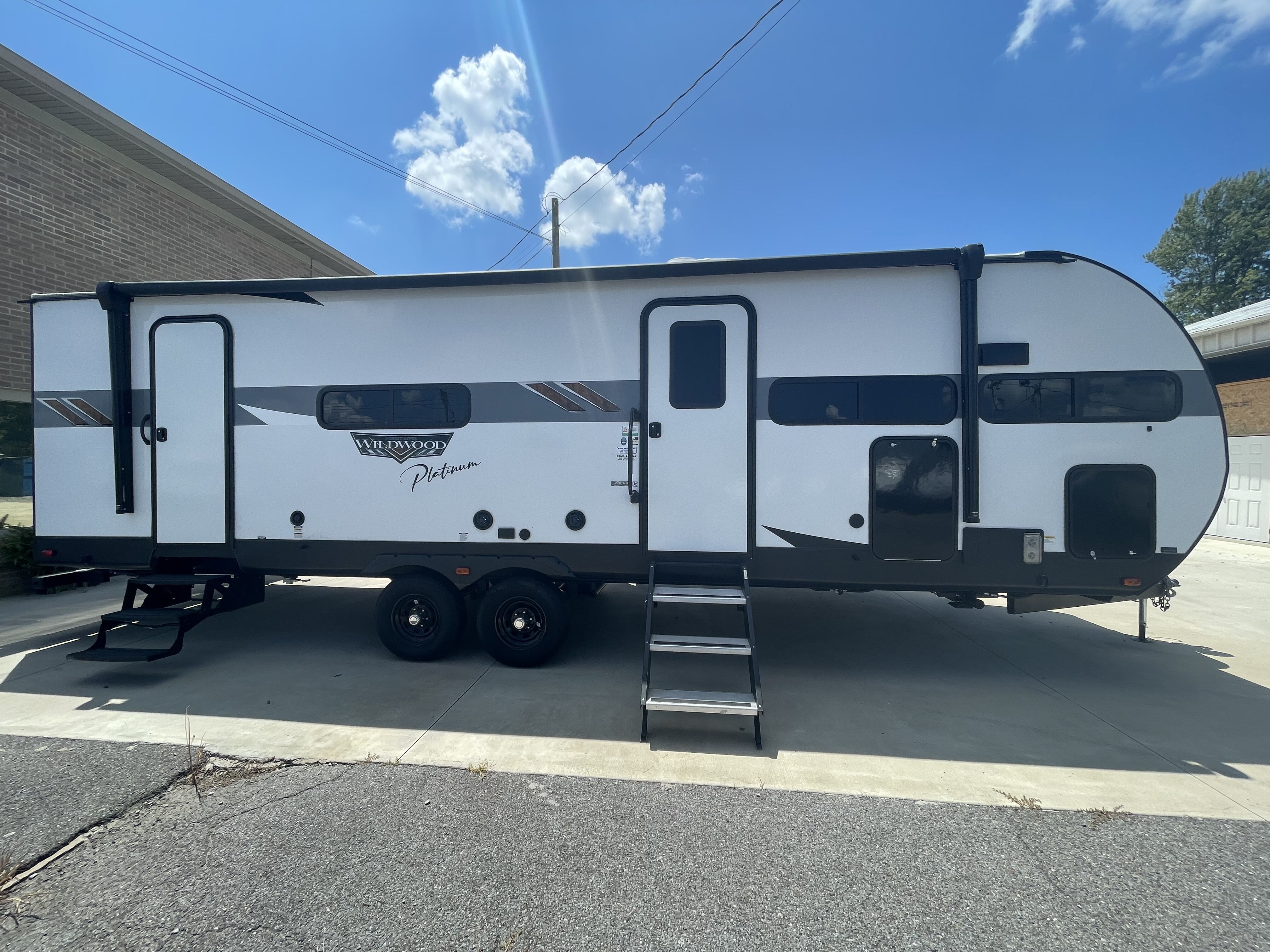 2024 Forest River Wildwood 28FKG in benton KY