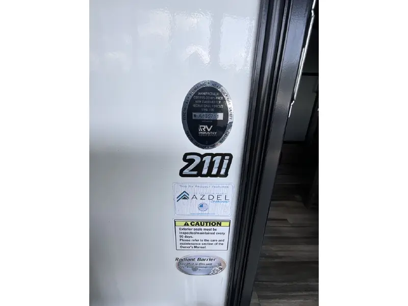 2022 RIVERSIDE RV INTREPID 211 I