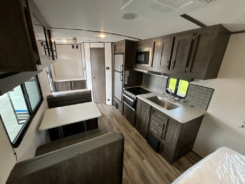 2022 RIVERSIDE RV INTREPID 211 I