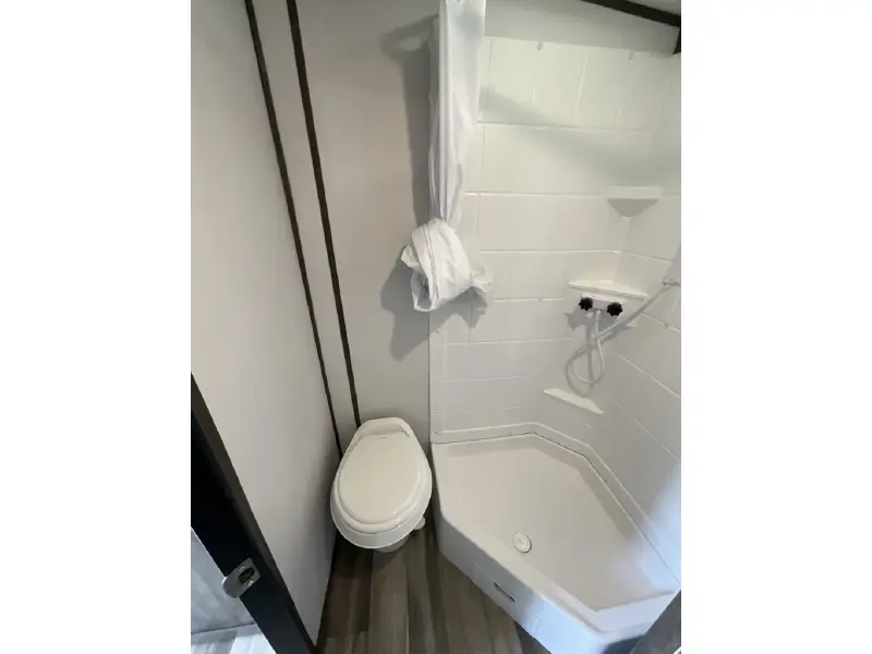 2022 RIVERSIDE RV INTREPID 211 I