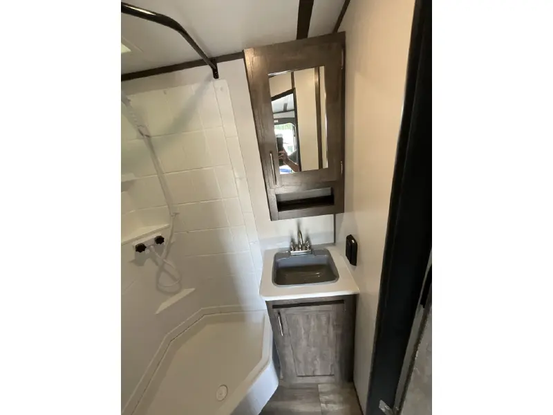2022 RIVERSIDE RV INTREPID 211 I