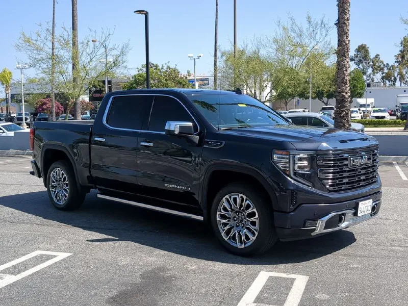 2023 GMC SIERRA