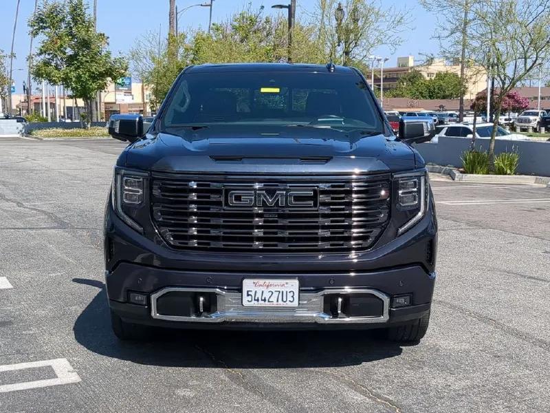 2023 GMC SIERRA