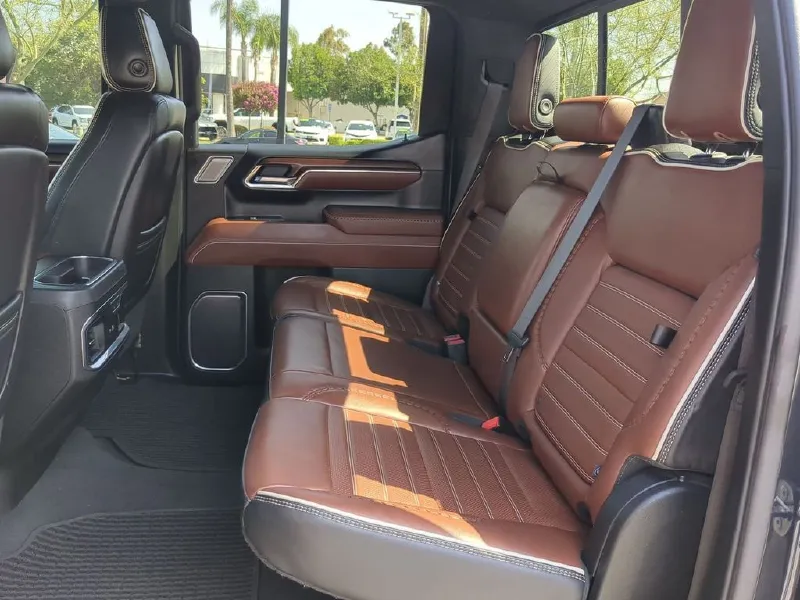 2023 GMC SIERRA