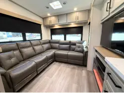 2027 KZ RV Ridgeway R27RS