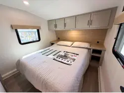2027 KZ RV Ridgeway R27RS