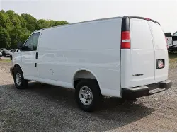2025 CHEVROLET Express 2500