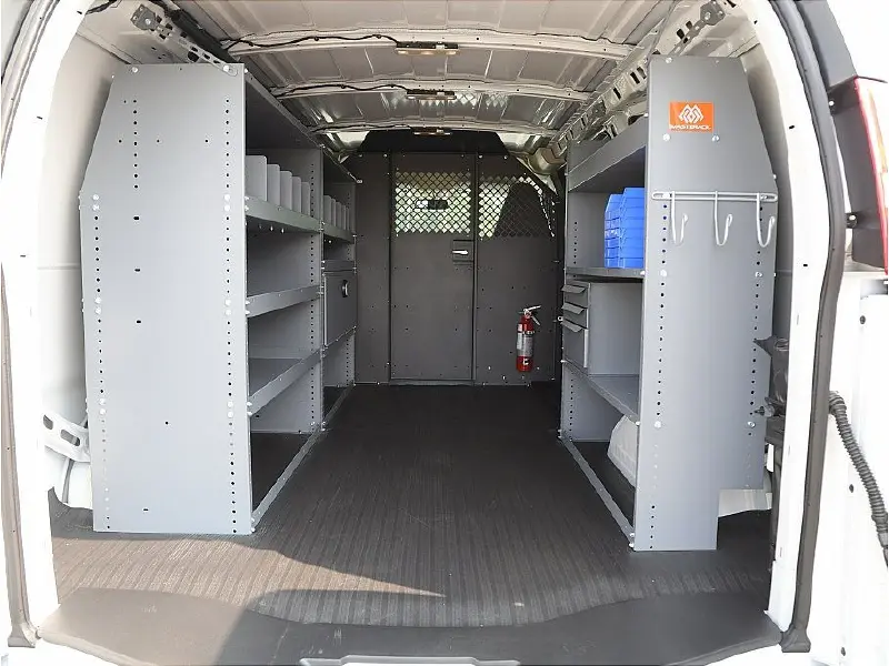 2025 CHEVROLET Express 2500