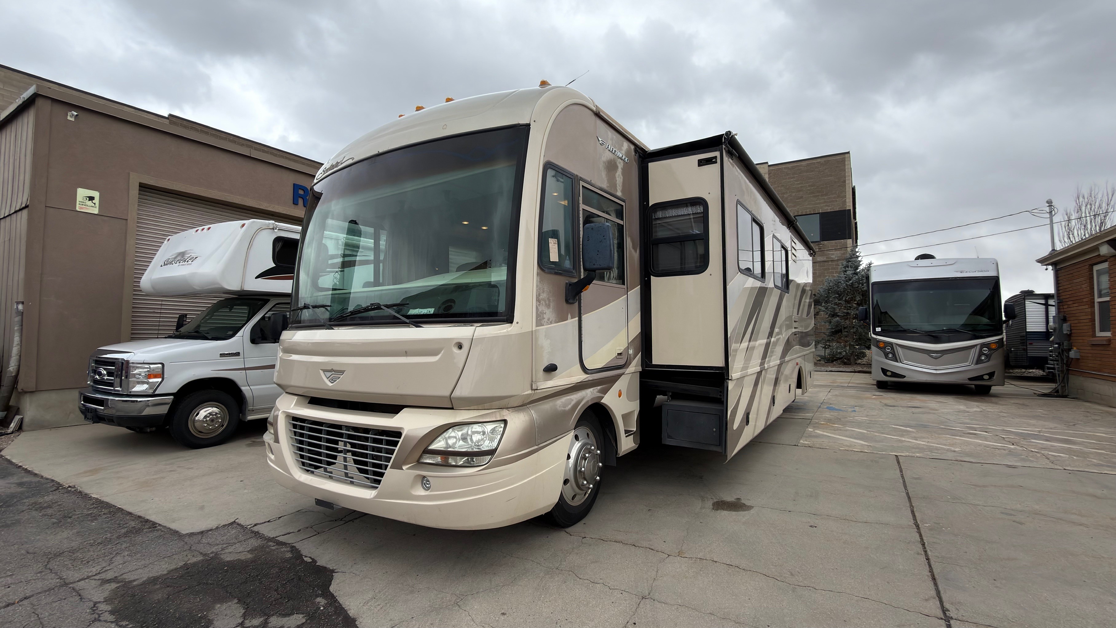 2009 Fleetwood SOUTHWIND 36D in draper UT