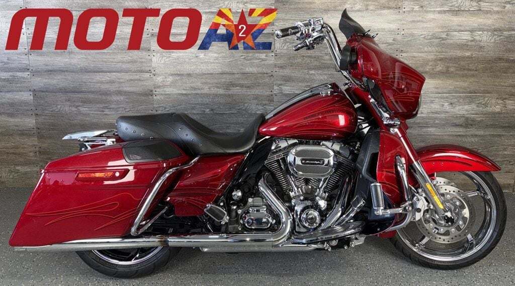 2016 Harley-Davidson FLHXSE CVO Street Glide Special CVO STREET GLIDE in Mesa, AZ