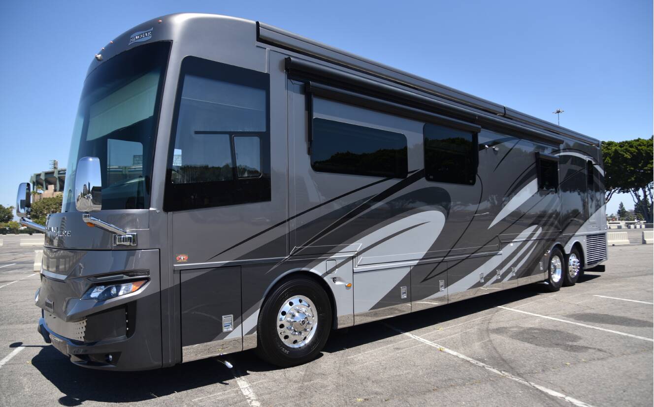 A photo of this 2020 Newmar MOUNTAIN AIRE 4543