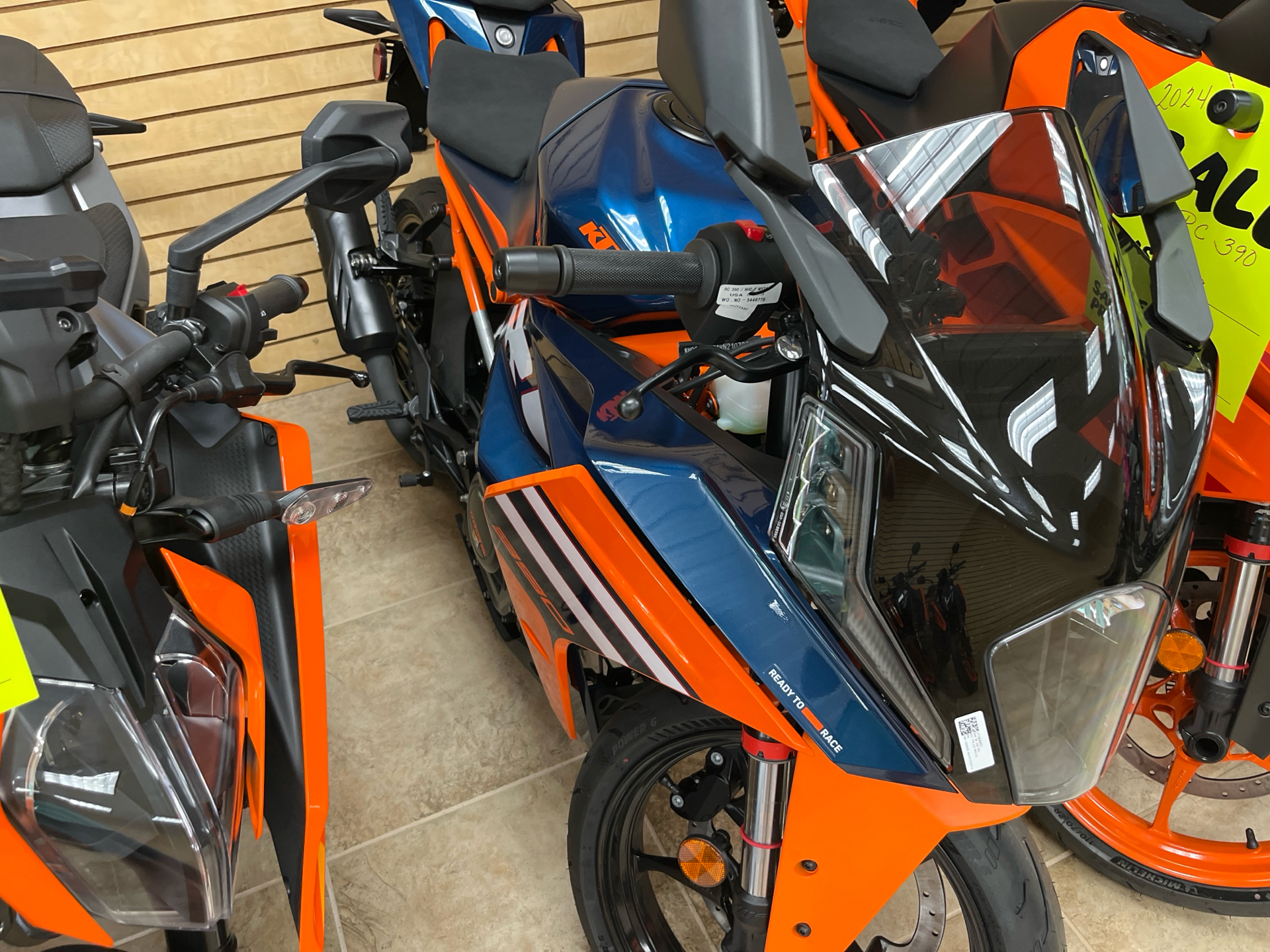 2024 KTM RC 390 390 in Berkeley Springs, WV