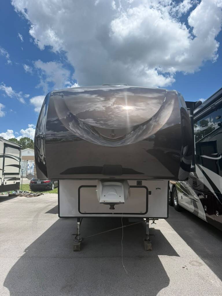 2015 Heartland SUNDANCE XLT 285 TS in punta gorda FL