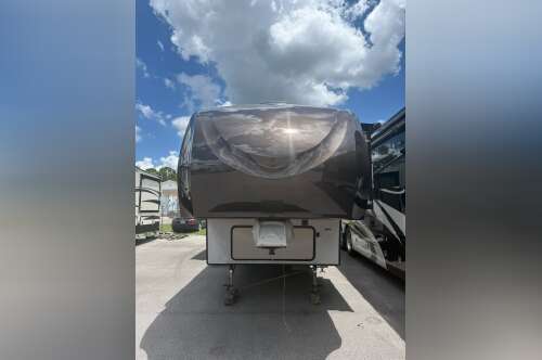 2015 Heartland SUNDANCE XLT 285 TS in punta gorda FL
