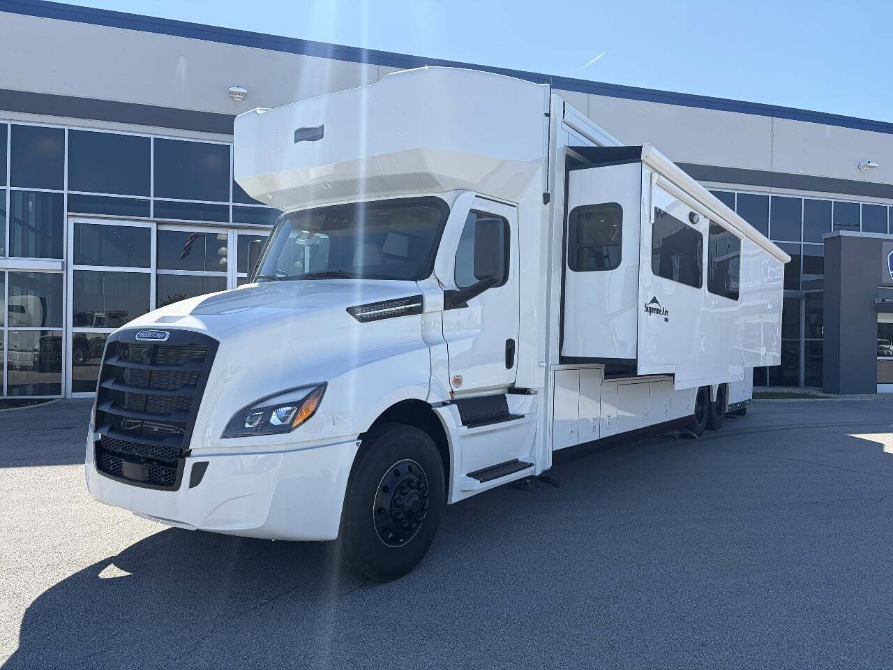 2026 Newmar Supreme Aire 4505 Super C RV
