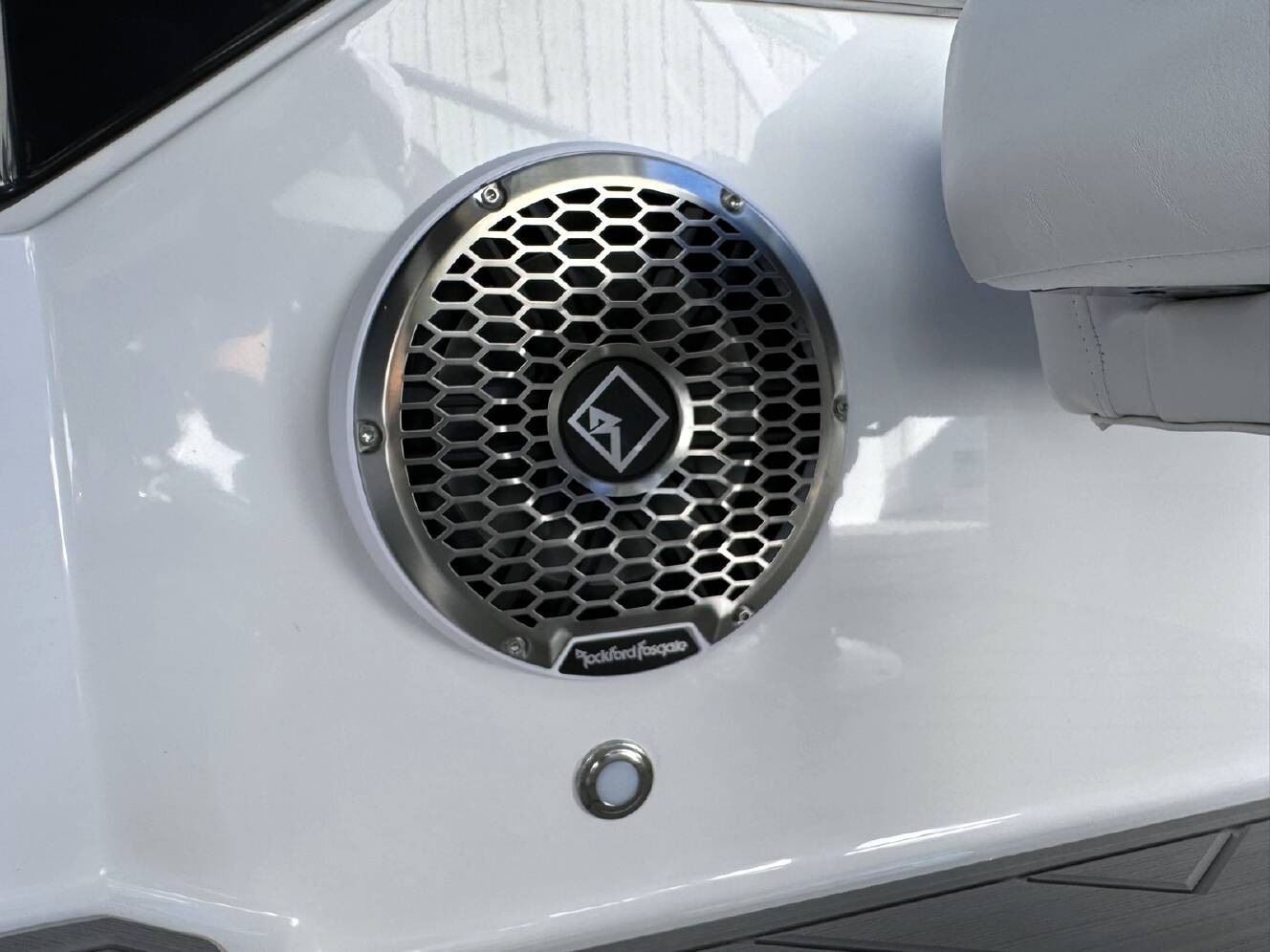 A photo of this 2026 Monterey M6 SERIES