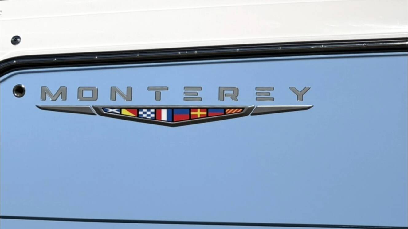 A photo of this 2026 Monterey ELITE 30 OB BOWRIDER