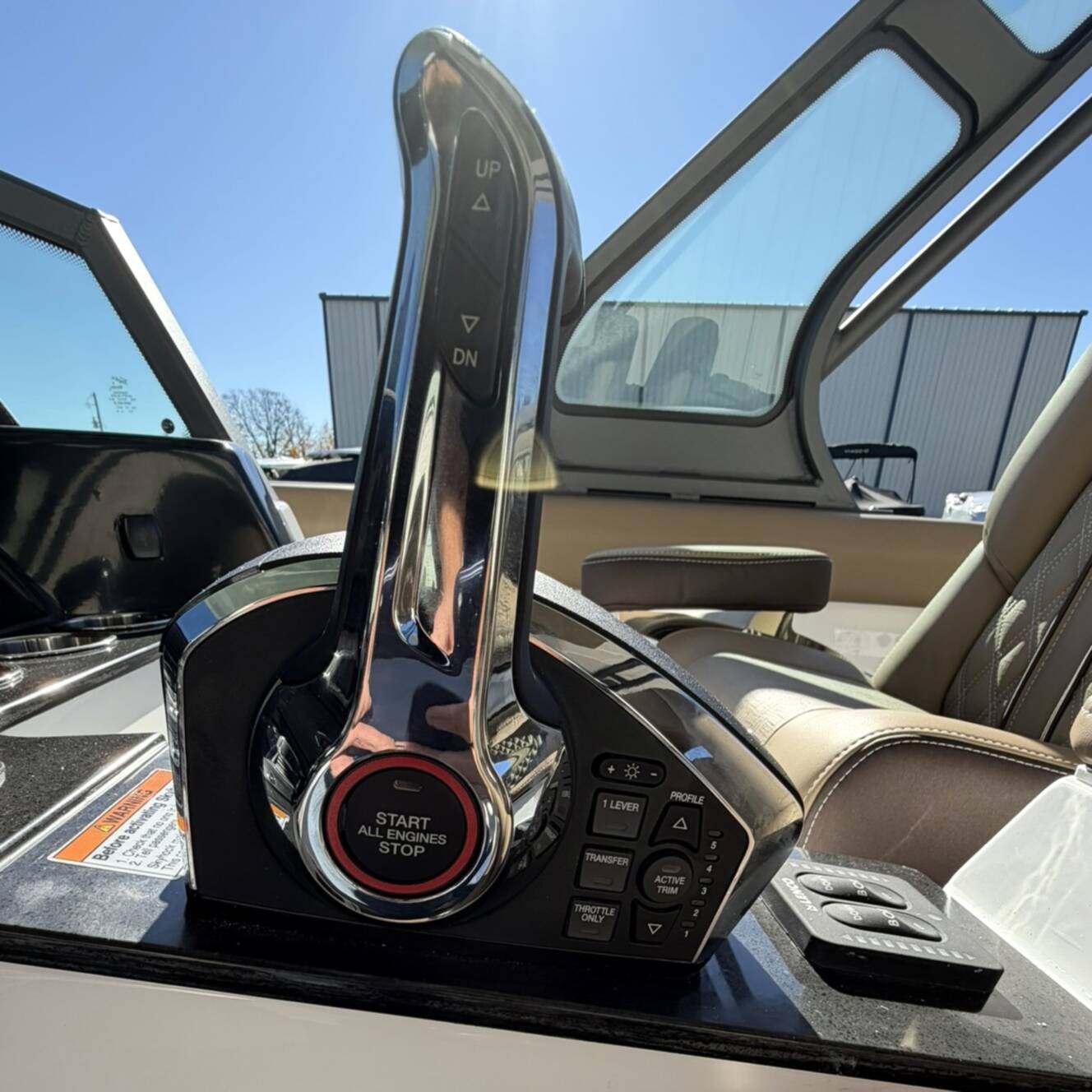 A photo of this 2026 Monterey ELITE 30 OB BOWRIDER