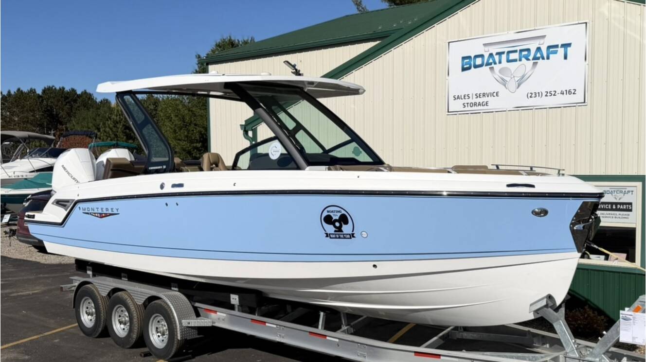 A photo of this 2026 Monterey ELITE 30 OB BOWRIDER