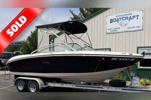2003 Sea Ray 220 SUNDECK in traverse city MI