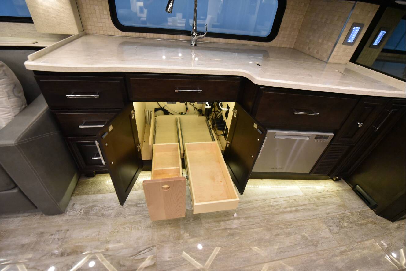 A photo of this 2020 Newmar MOUNTAIN AIRE 4543