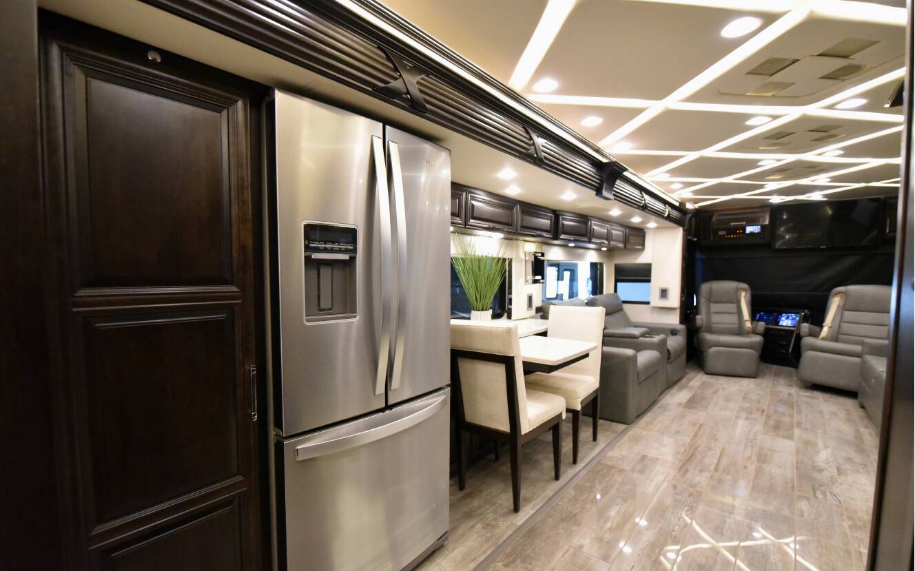 A photo of this 2020 Newmar MOUNTAIN AIRE 4543