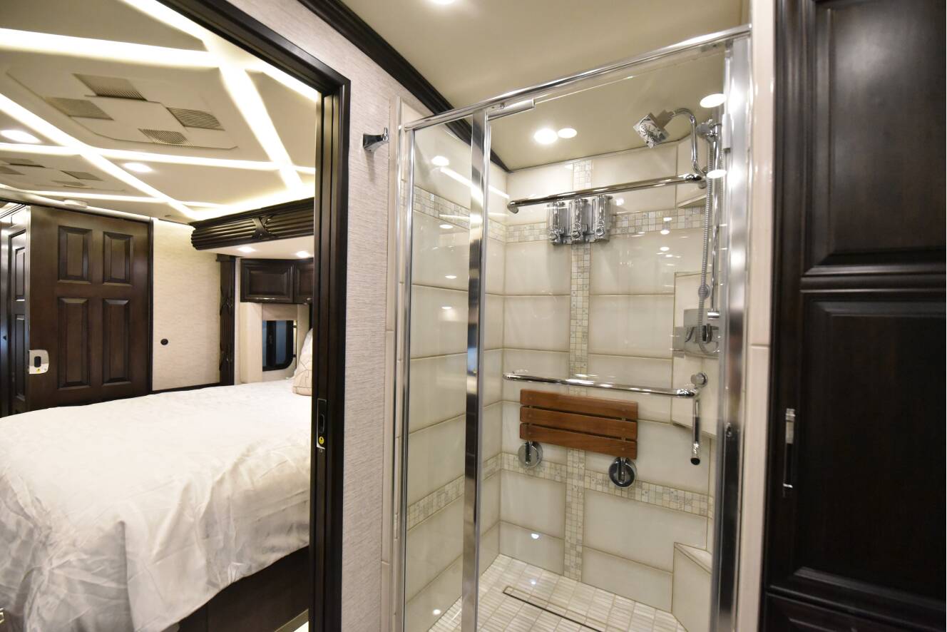 A photo of this 2020 Newmar MOUNTAIN AIRE 4543