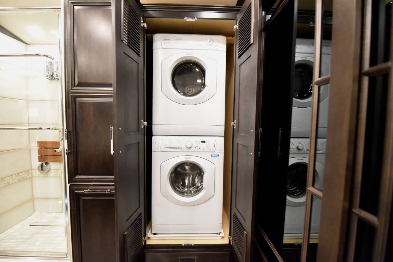 A photo of this 2020 Newmar MOUNTAIN AIRE 4543
