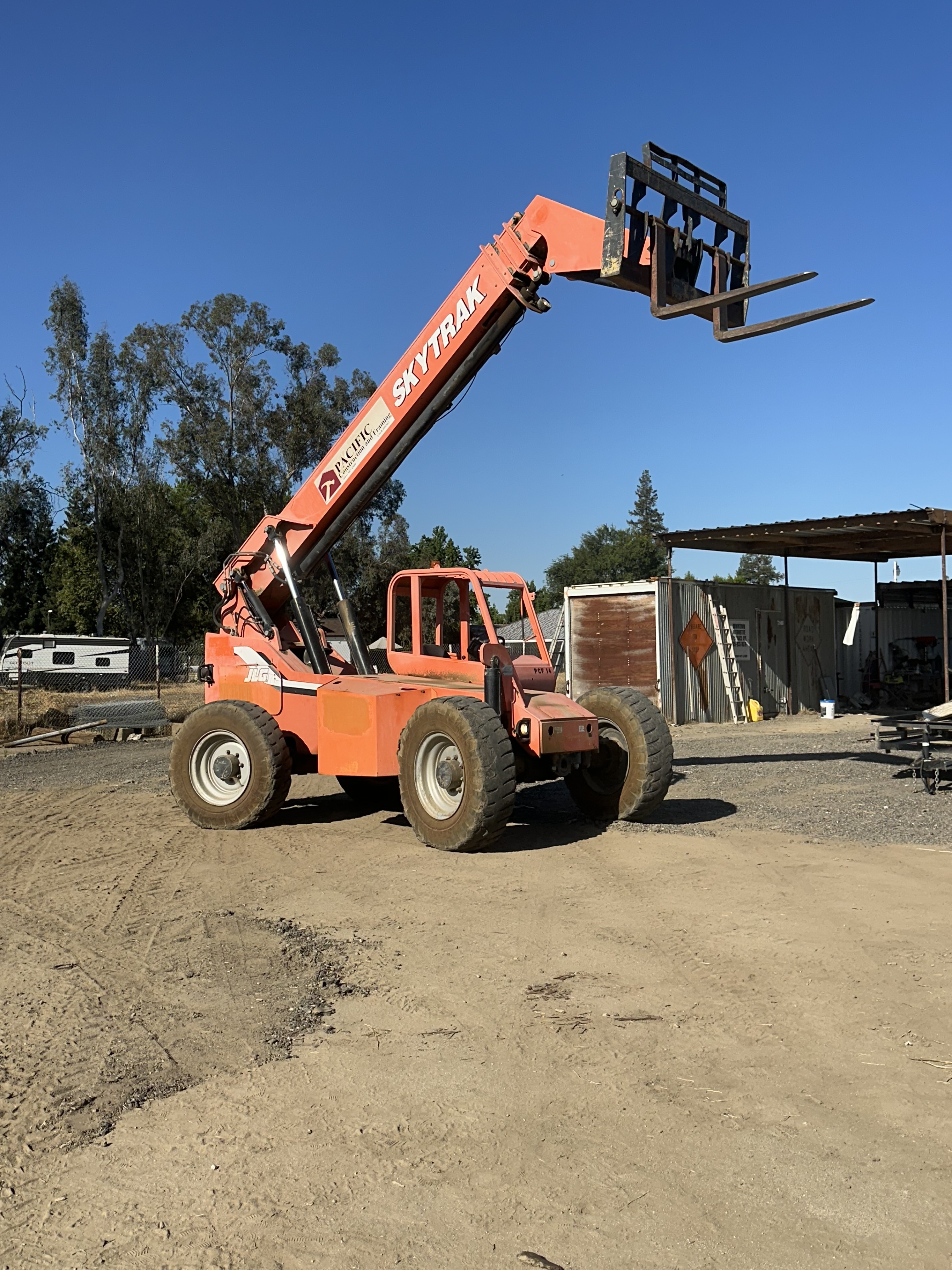 2007 SKYTRAK 6042 in Bakersfield, CA