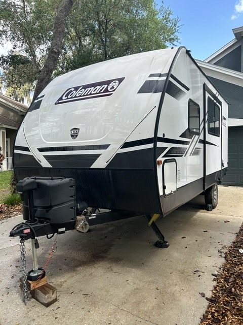 2022 Dutchmen COLEMAN ULTRA-LITE 225KS in lithia FL