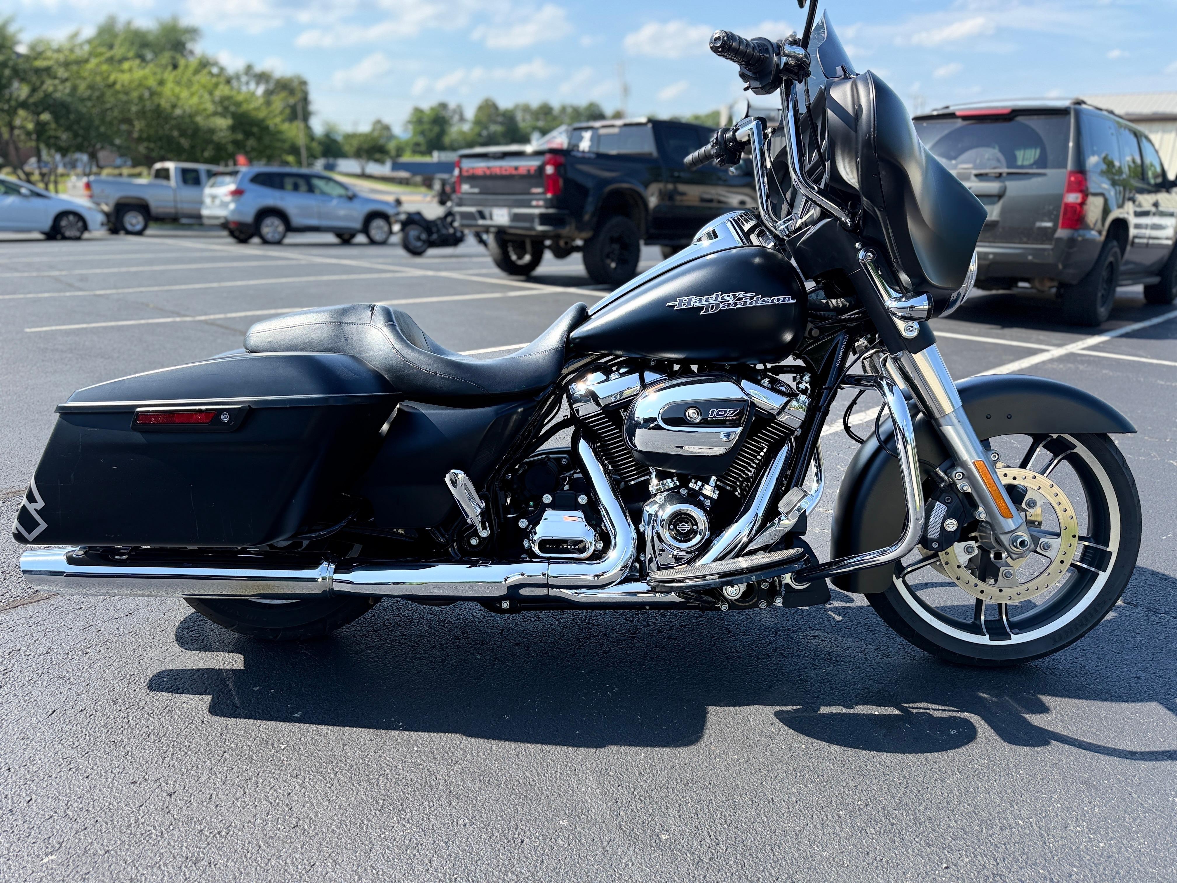 2017 Harley-Davidson Street Glide® Special SPECIAL in Lynchburg, VA