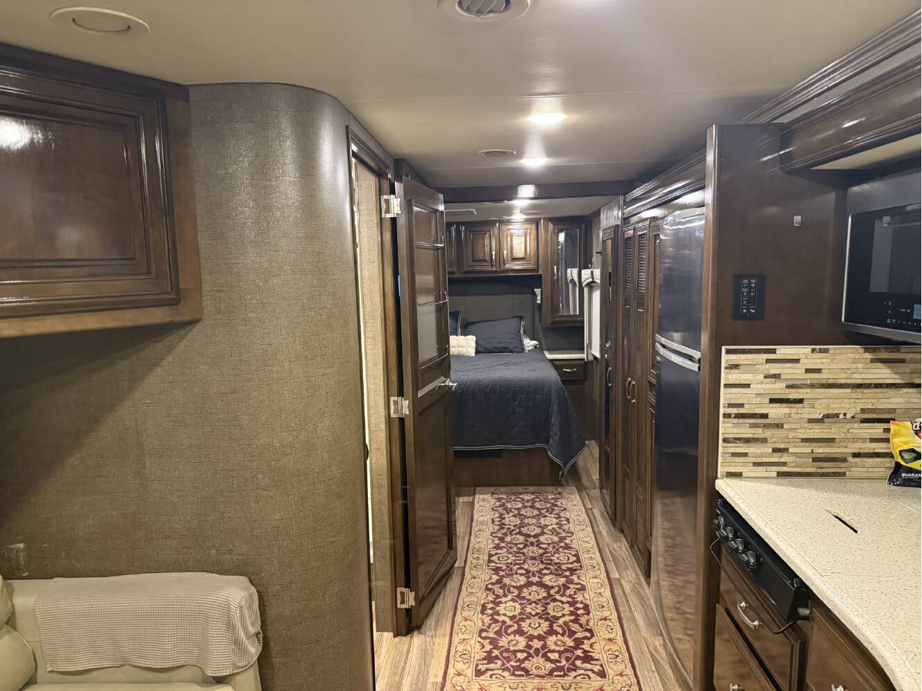 A photo of this 2018 Thor Motor Coach PALAZZO 33 2
