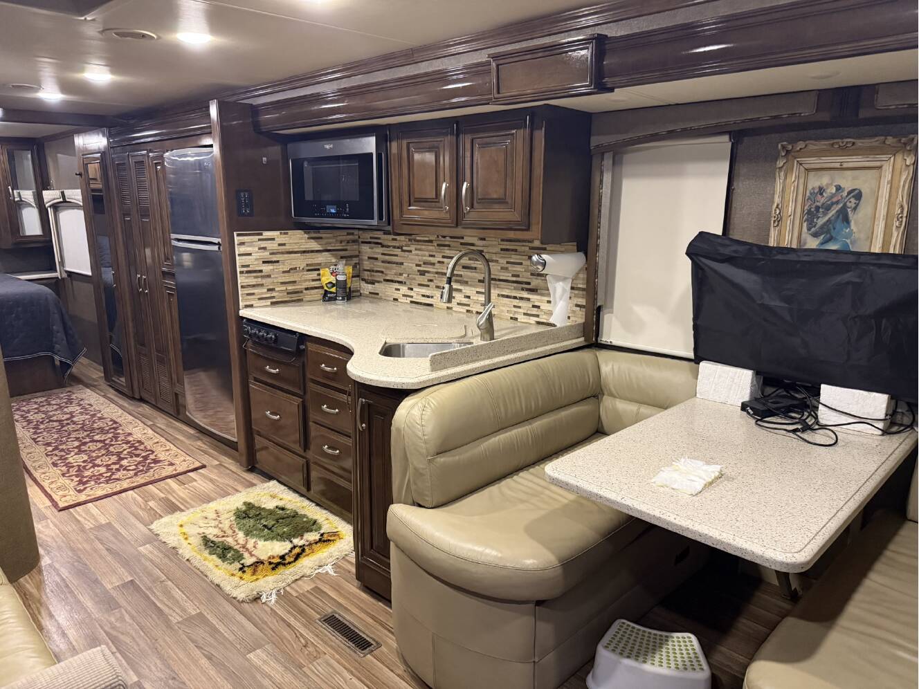 A photo of this 2018 Thor Motor Coach PALAZZO 33 2