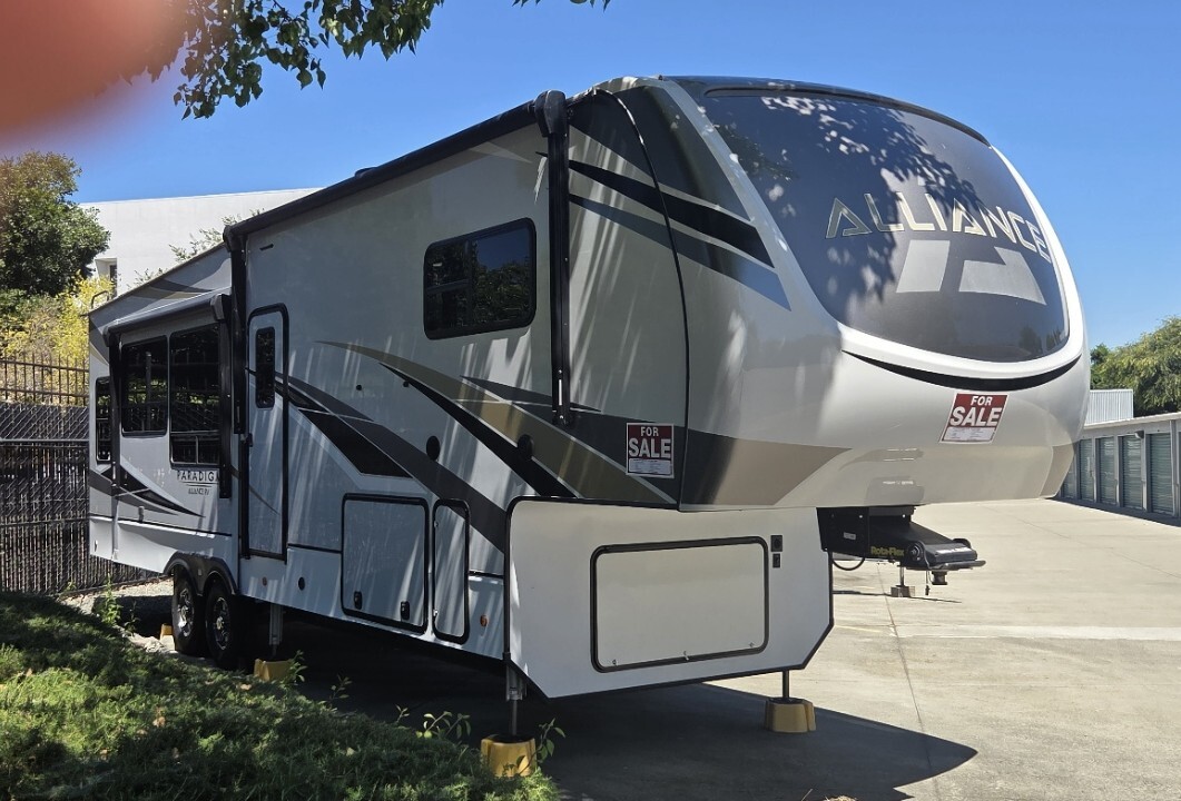 2021 Alliance Rv PARADIGM 310RL RV