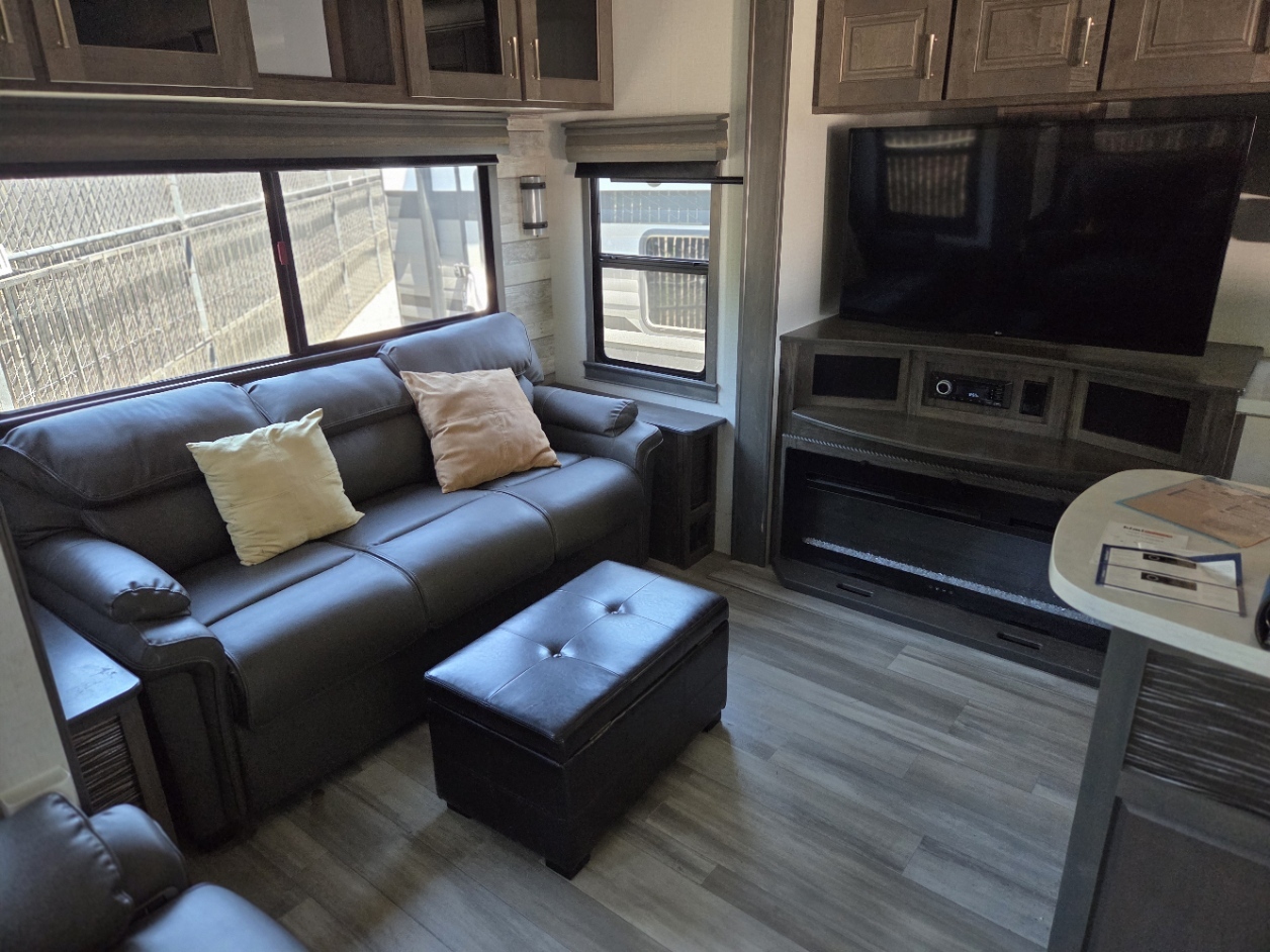 2021 Alliance Rv PARADIGM 310RL in lafayette CA
