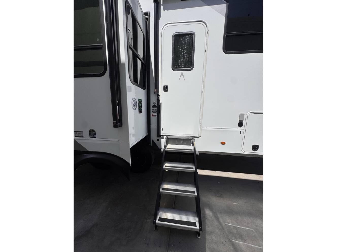 A photo of this 2025 Grand Design INFLUENCE 2903RL