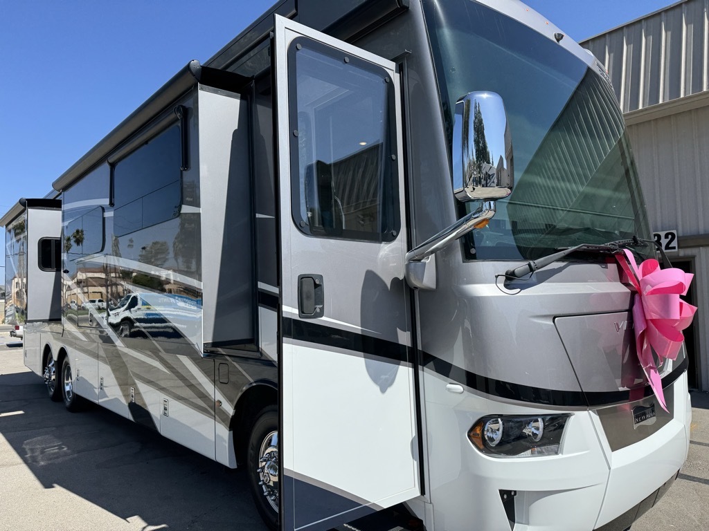 2022 Newmar VENTANA 4037 in santa maria CA