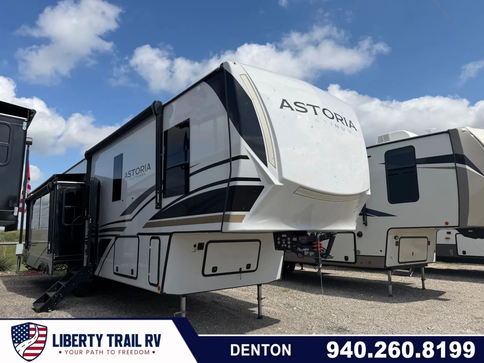 2026 Dutchmen Rv Astoria 3403RKP in valley view TX