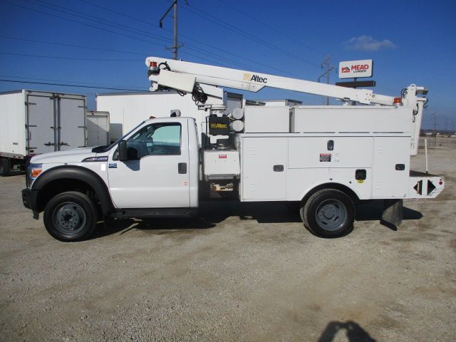 2013 FORD F450 in Grandview, MO