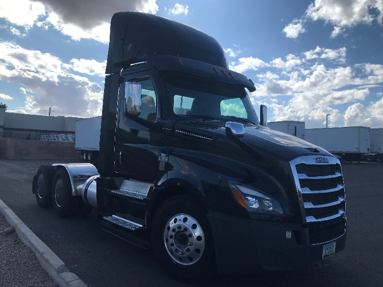 2020 FREIGHTLINER CASCADIA 126 in Phoenix, AZ