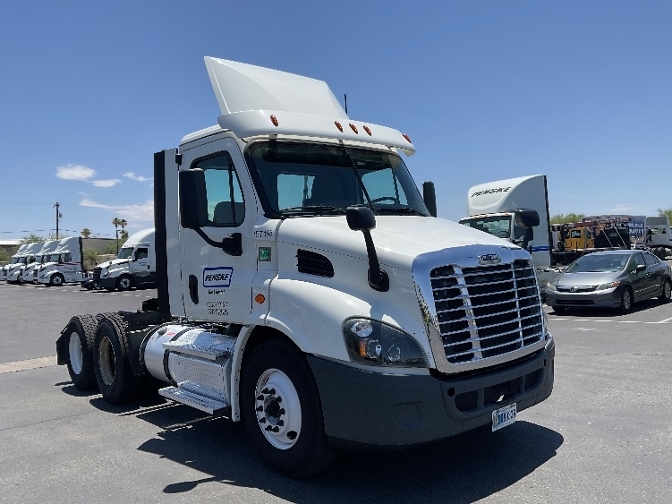2020 FREIGHTLINER CASCADIA 113 in Phoenix, AZ