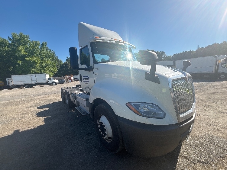 2019 INTERNATIONAL LT625 in Newport News, VA