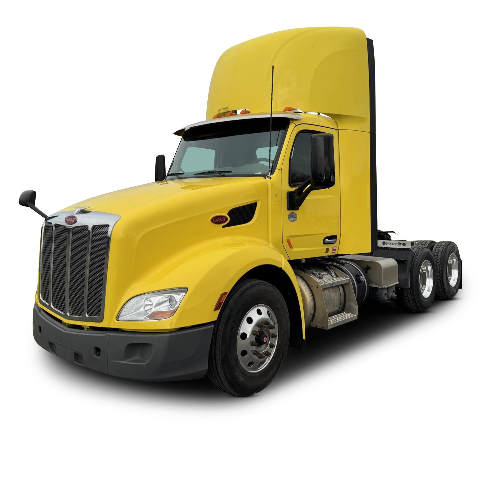 2021 PETERBILT 579 in North Little Rock, AR