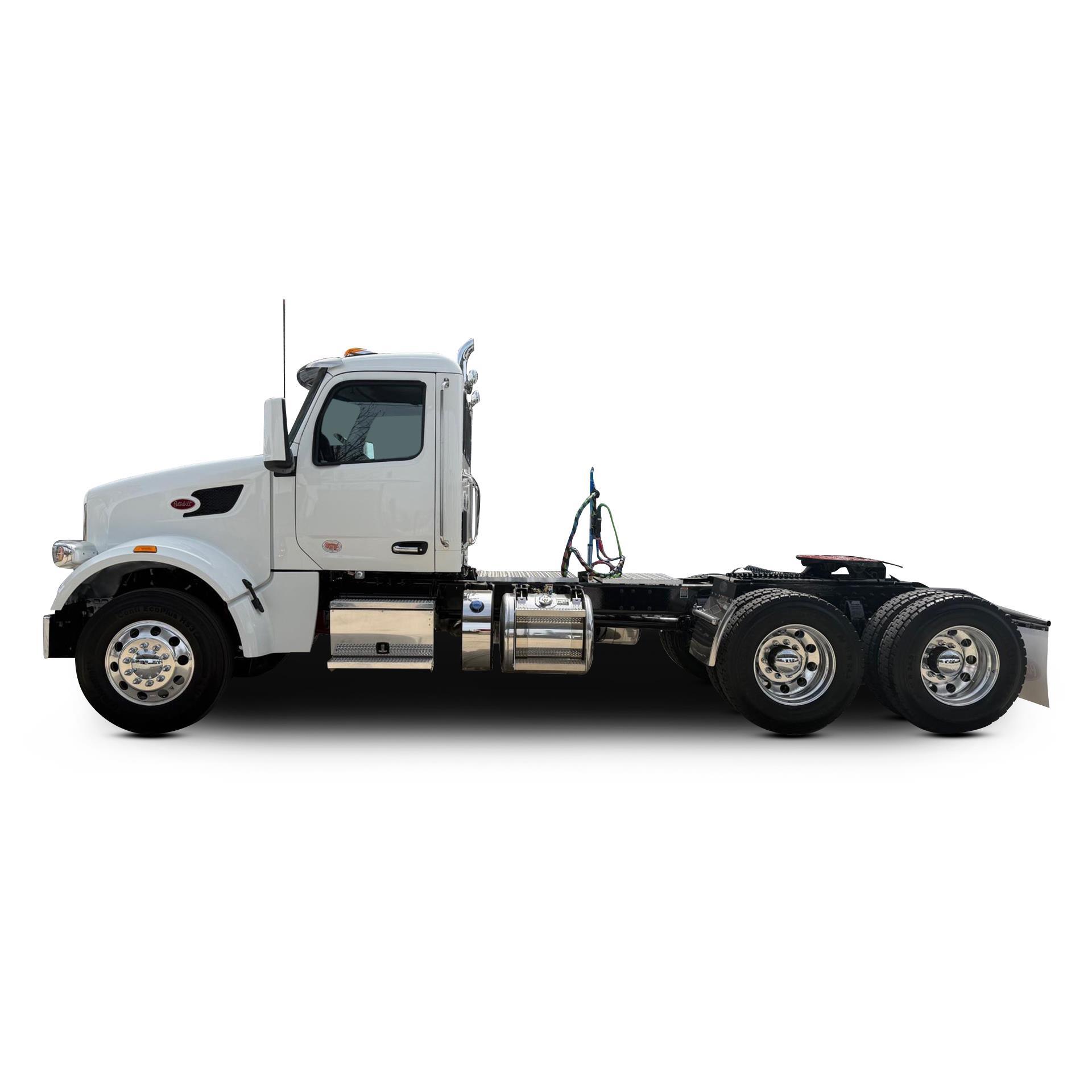 2027 Peterbilt 567 in Tolleson, AZ