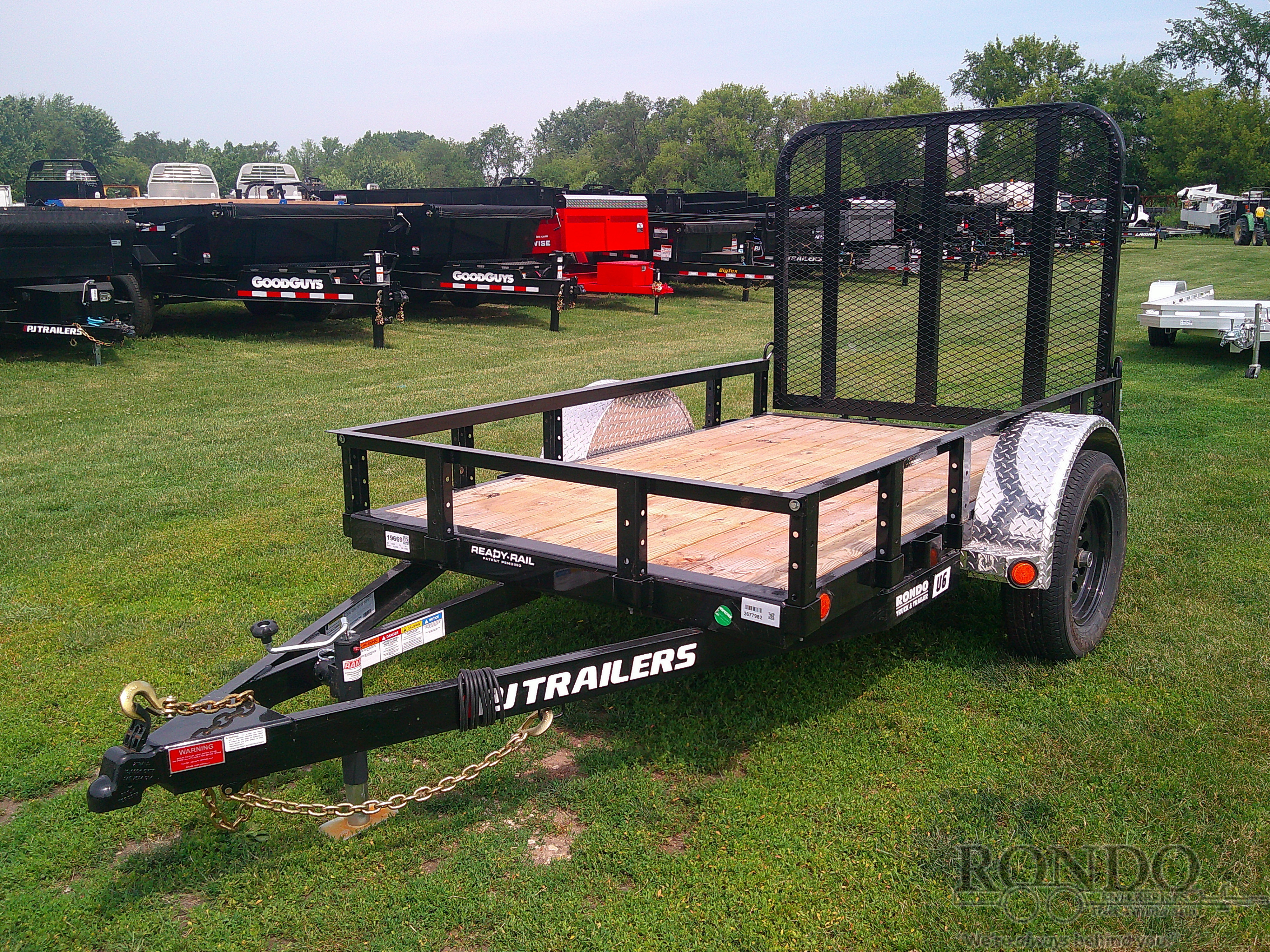 2025 PJ Trailer U6 Single Axle Utility U620831DSGK in Sycamore, IL