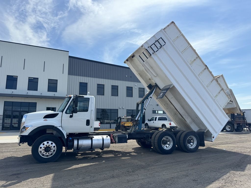 2019 INTERNATIONAL HV607 CBI in Rice, MN