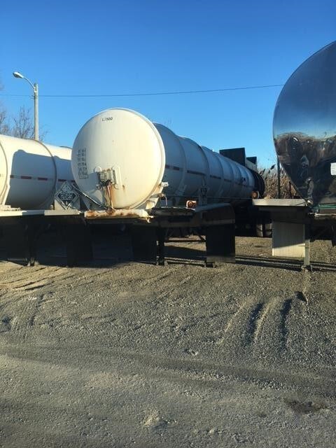 1995 POLAR KING TRAILER 5000 Gallon in Alexandria, IN