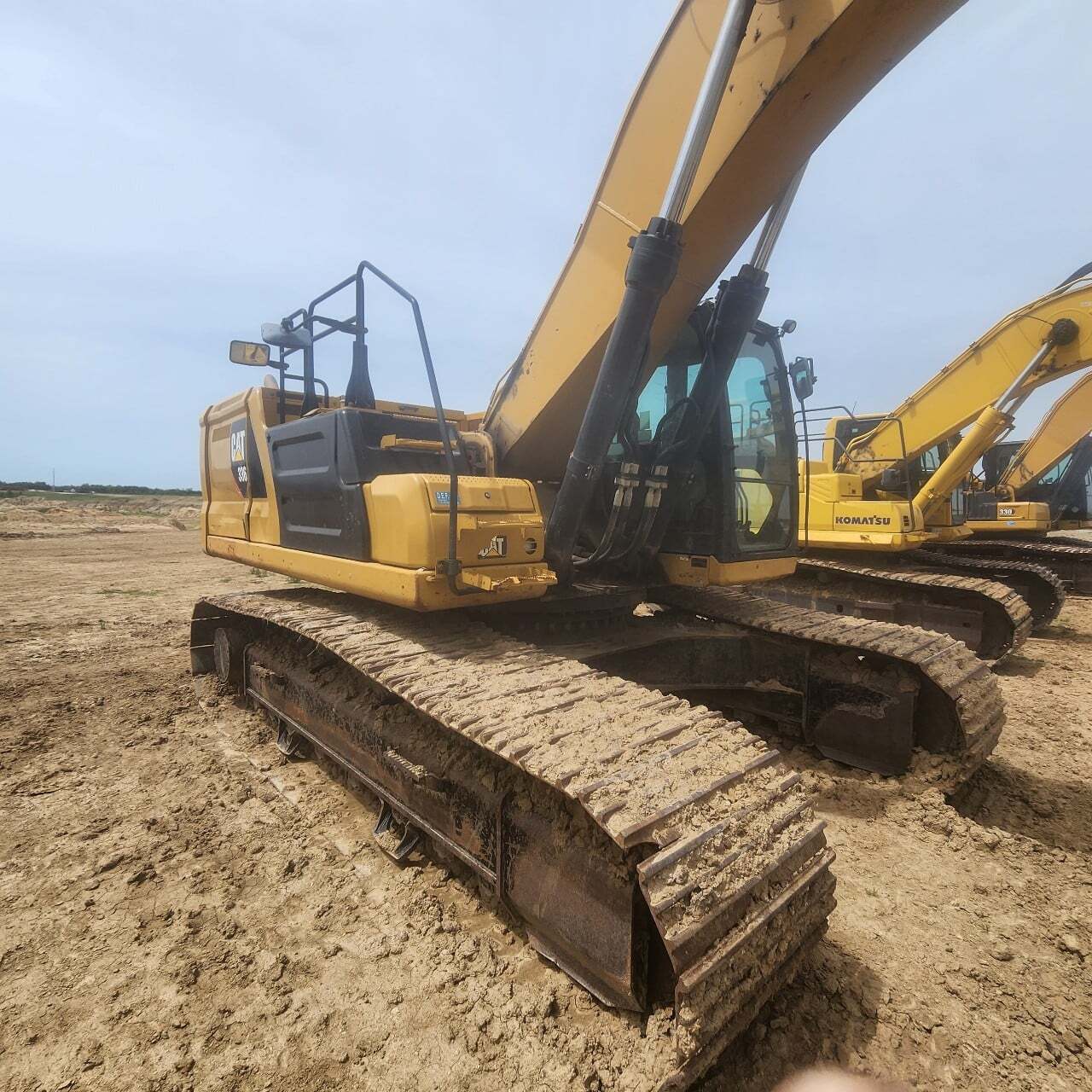 2020 CAT 336 in Houston, TX